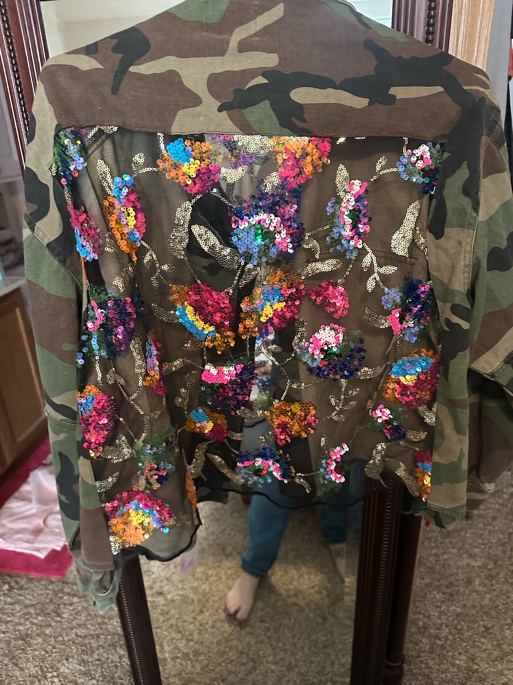 CAMO JACKET WITH SEQUIN DETAIL- 1XL- NWT - Picture 3 of 7